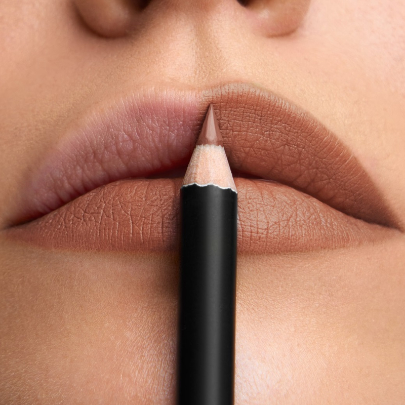 LUX visage Карандаш д/губ SOFT MATTE тон 611 Brow Nude